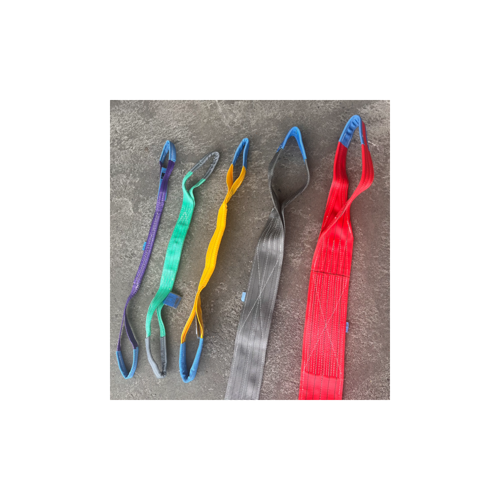 Flat webbing sling in rolls