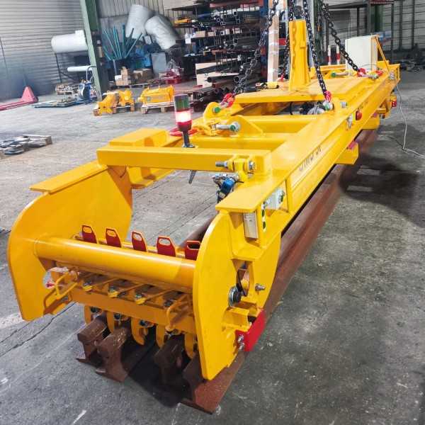 Palonnier à rail sur-mesure Palonnier à rail sur-mesure